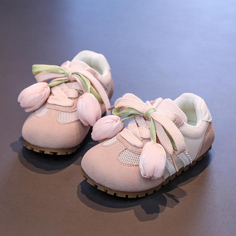 

Children s solid color sneakers2026Summer cute lace-up casual shoes with small floral patterns, college style running shoes for children 23-25Code one hand3Double розовый