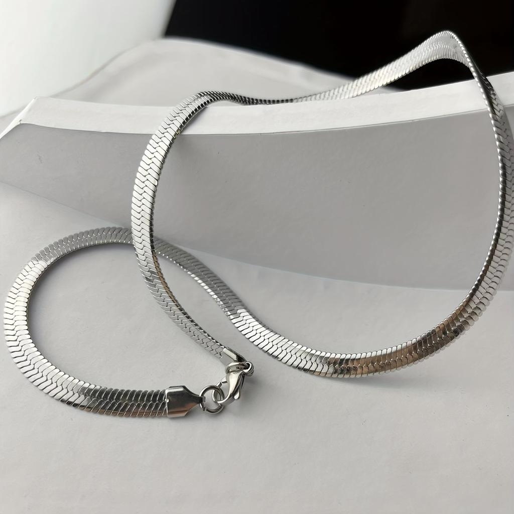 1pc Exquisite Snake Bone Chain Fashion Necklace For Men Women, Everyday Accessories, Thanksgiving Gifts