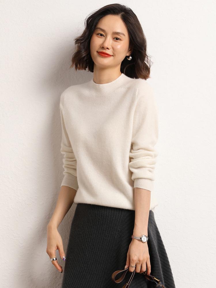 Women's 2024 Autumn/Winter Cashmere Sweater - Solid Color, High-End Knitwear Base Layer