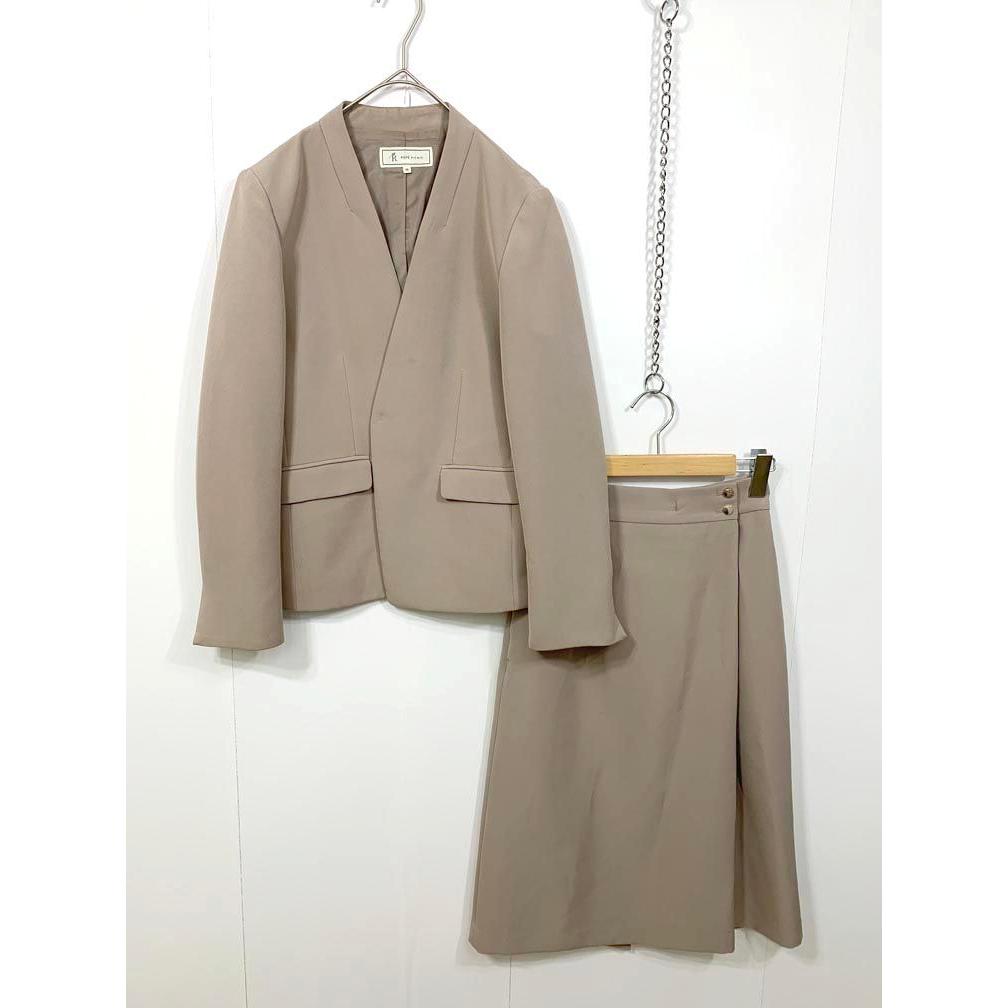 Rope Picnic Stretch No Lapel Jacket & Wrap Skirt Suit Setup size38/Beige Ladies