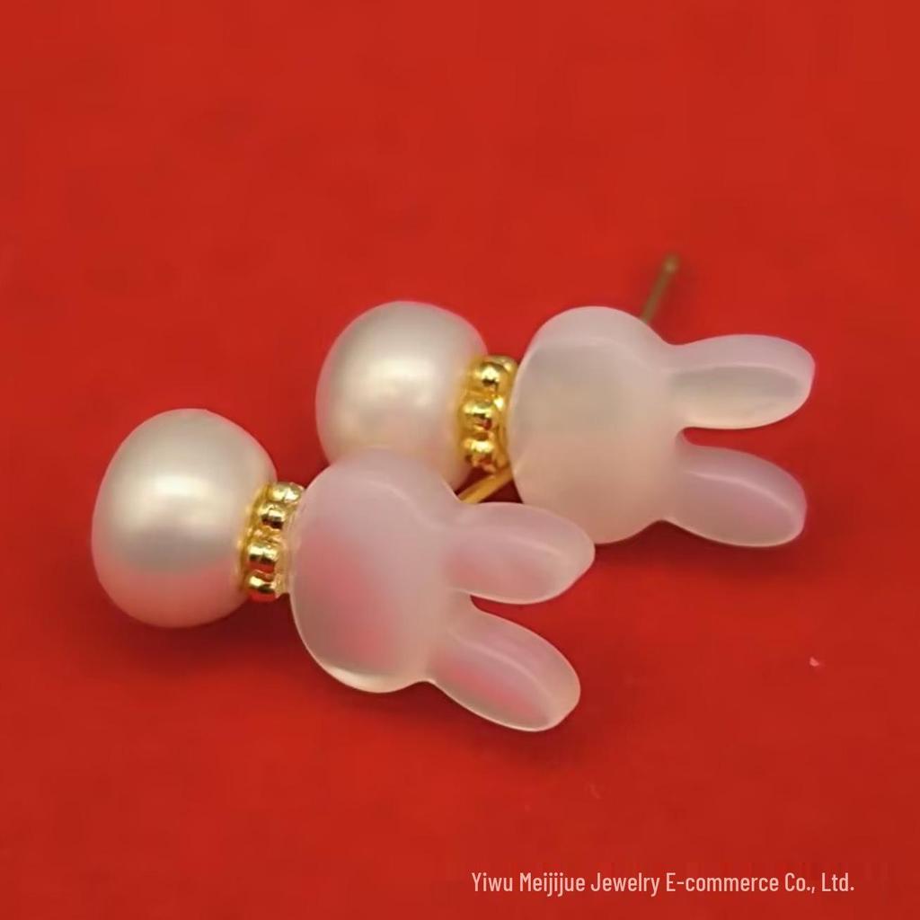 Koreanische Perlen-Hasenohr-Steckohrringe - Trendige, vielseitige Modeaccessoires