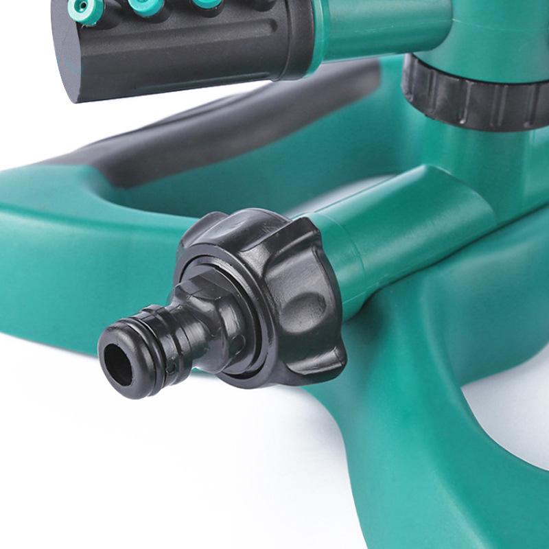 360° Automatic Rotating Three-Arm Sprinkler for Nursery Irrigation