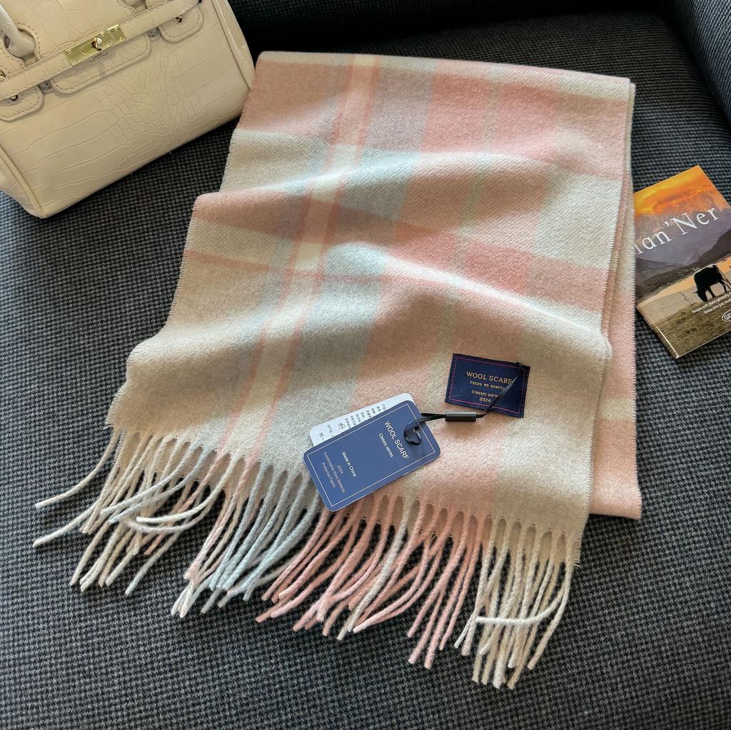 New Wool Blended Scarf Exquisite British Versatile Plaid Scarf for Couples Warm and Thickened Tassel Shawl