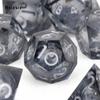 7 szt. Czarna żywica płynący piasek biały numer ostre krawędzie kostki kości wielościenne odpowiednie do gry planszowej RPG