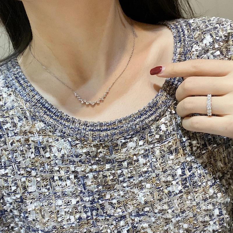 Exquisite Zirconia Star Necklace & Earring Set for Women - High-End, Minimalist Clavicle Chain