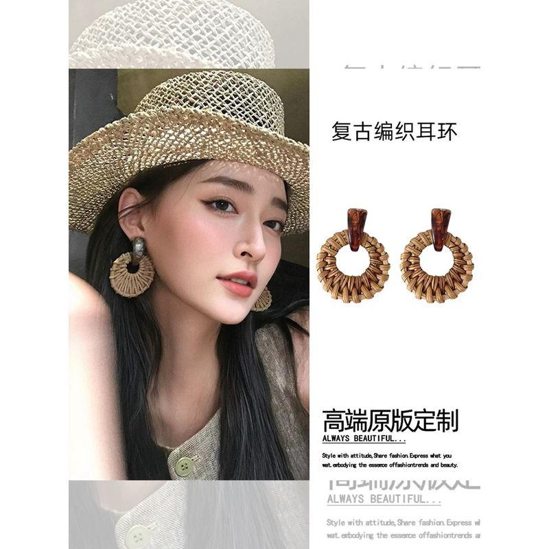 

Ancient Replica! French style Atmosphere Tassel Earrings Gold round Retro Earrings All-Match Exquisite Earrings New Old money wind woven earrings