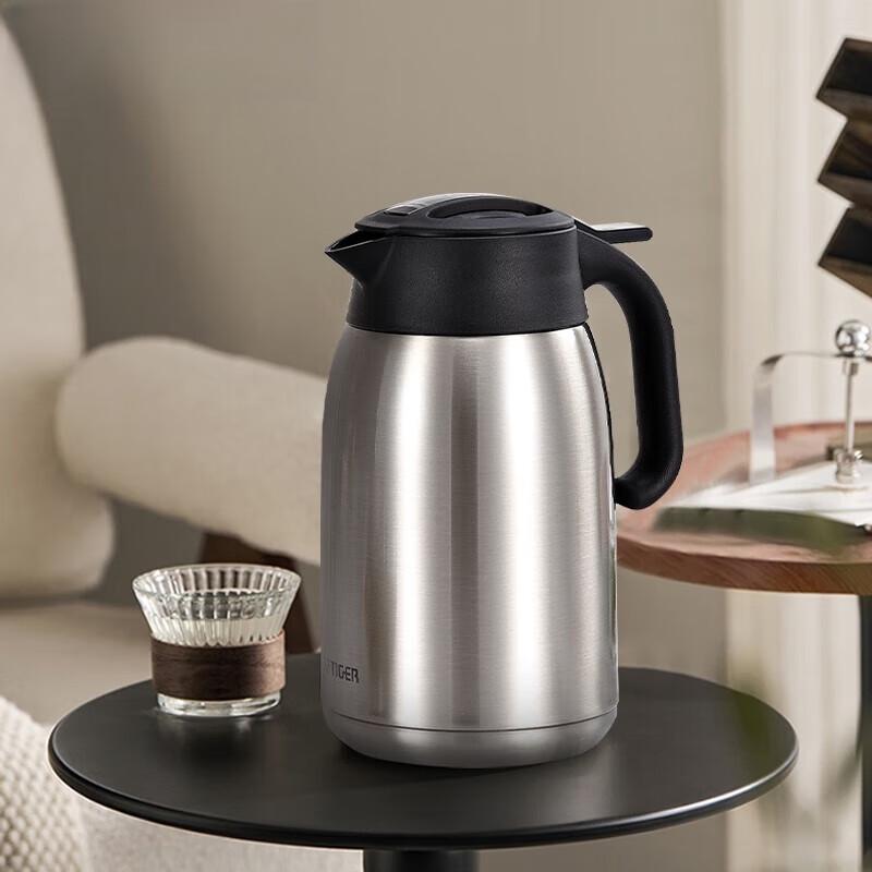 FUGUANG 1.6L Portable Stainless Steel Insulated Thermos