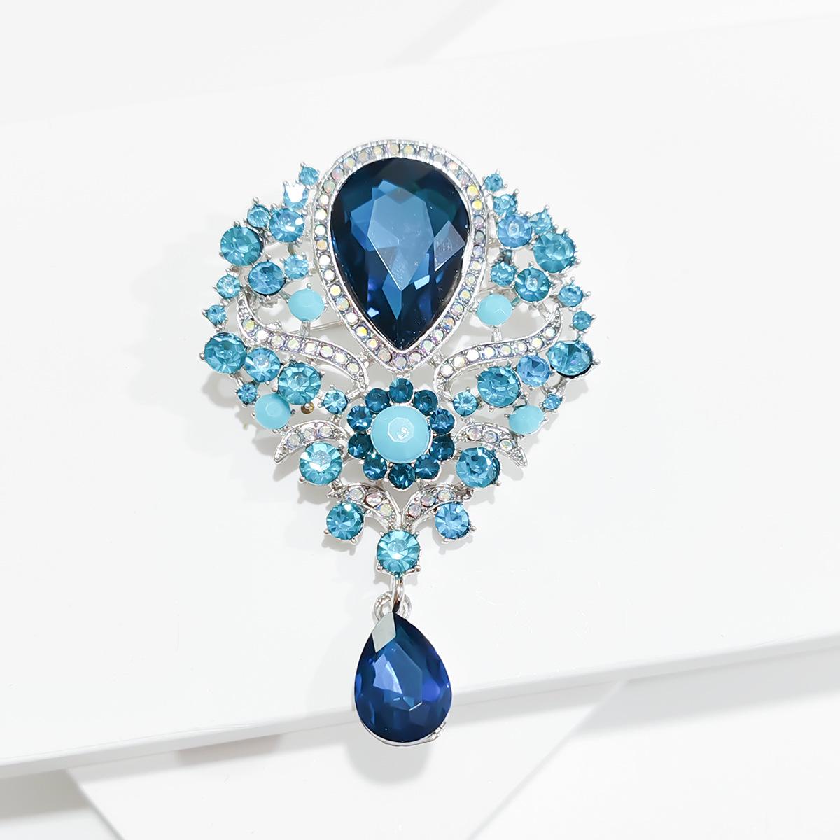 

Европейско-американская классическая хрустальная брошь для женской моды - Высококлассная эффектная булавка-корсет