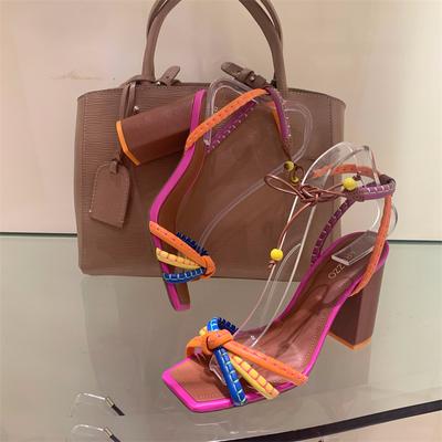 Neuer Stil Mode Luxus Damen Sandalen Color Blocking Designer Marke Damenschuhe Dick mit Hohem Absatz Sandalen Damen Freizeit