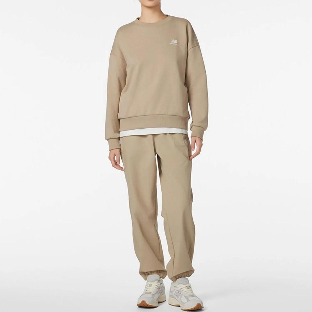 New Balance Sweatshirt Women's Milk Tea Brown (Unisex) Sweatshirts AWT33317 BNN