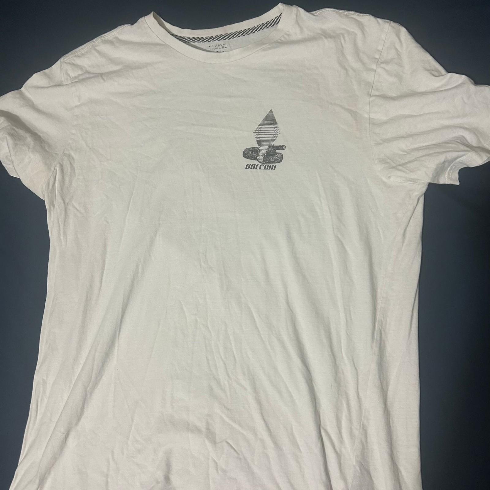 Volcom Men s White Snake Graphic - Short Sleeve, Size L Unisex T-Shirt L