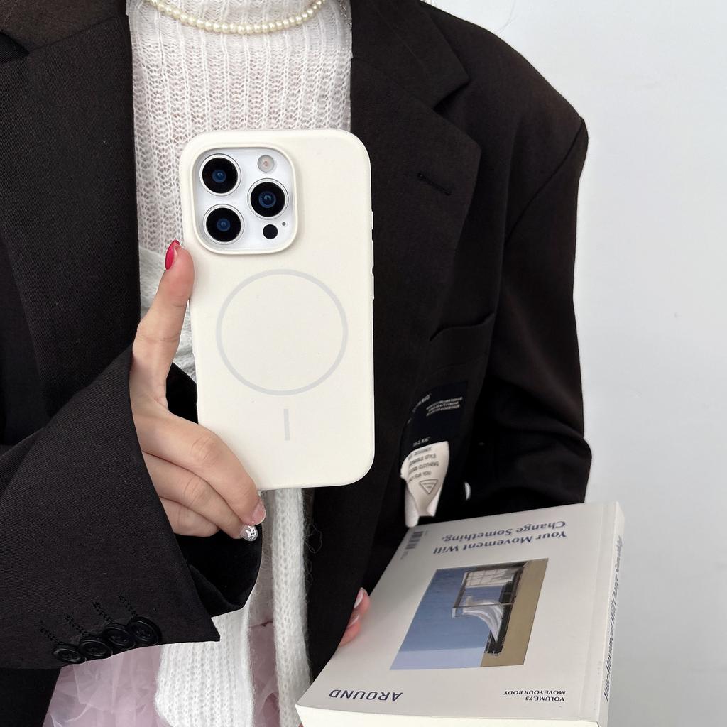 Soft Liquid Silicone Phone Case for Magsafe Mag Safe iPhone 17 Air 16 15 Plus 14 13 Pro Max Magnetic Shockproof Protective Phone Cover Accessories
