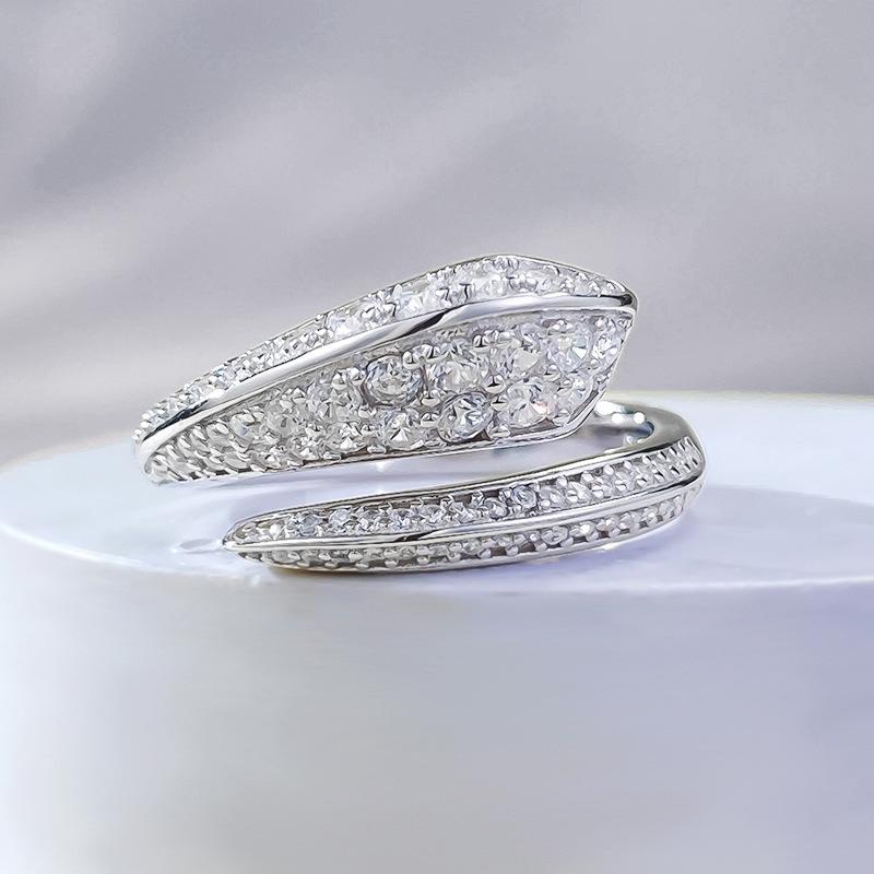 

Храм Луоси 2024 Минималистичное открытое кольцо в форме серебряной змеи - Европейский и американский стиль Adjustable Open