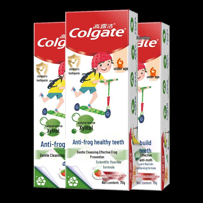Colgate Kids Strawberry Fluoride Toothpaste