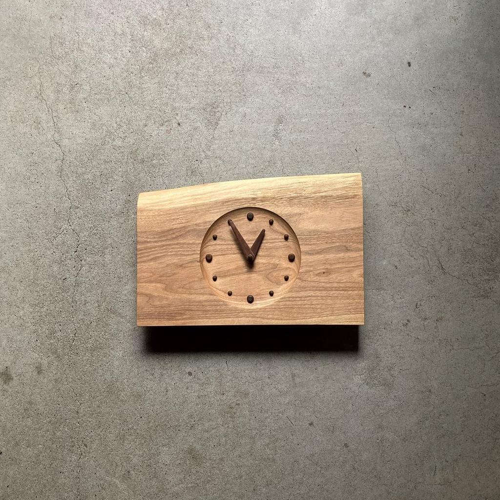 Kijisha Ear Clock Natural Wood Horizontal (Sakura) Approx. 30x17-21cm