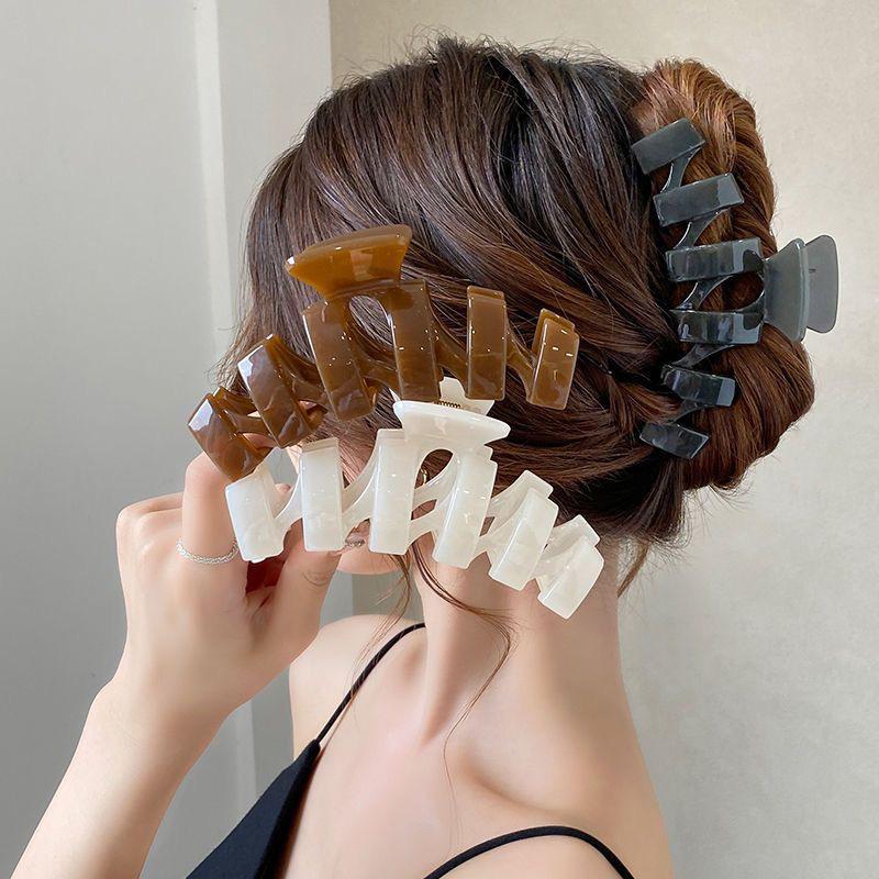 

Premium Large Acrylic Minimalist Claw Clip - Influencer Style Hairpin for Women