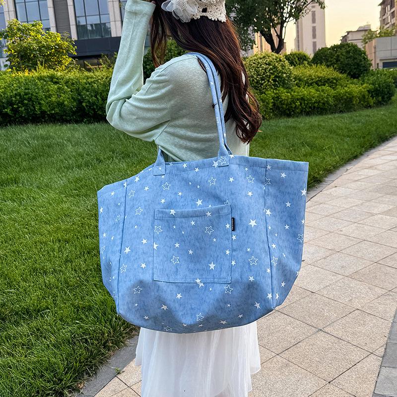 Large Capacity Casual Tote Bag, Hand-held Shopping Bag for Shopping, Relaxed Feeling, Single Shoulder Bag