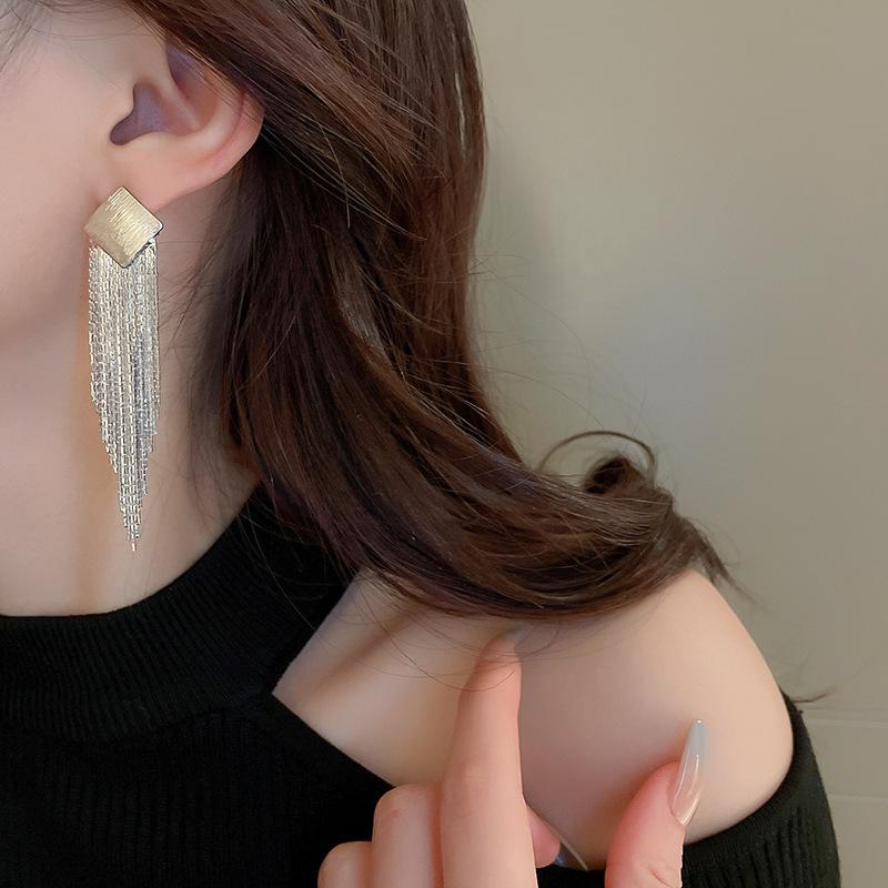 Rhombus metal tassel silver needle earrings personalized geometric temperament earrings