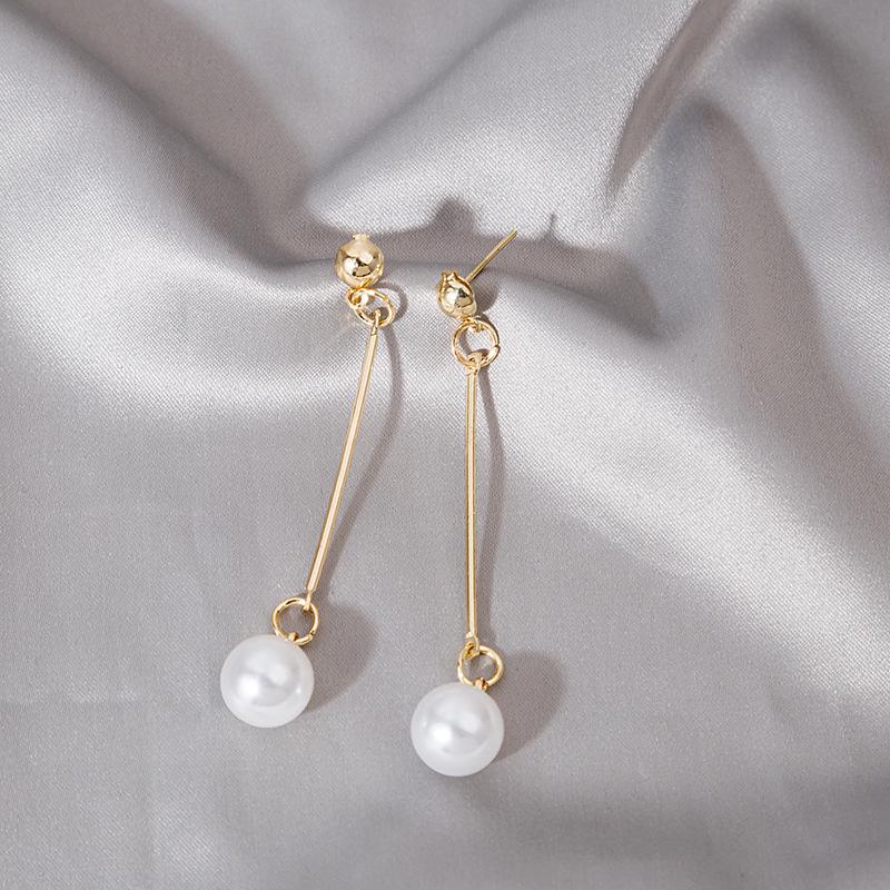 E720 Gold-Plated Long Pearl Earrings - Korean OL Style