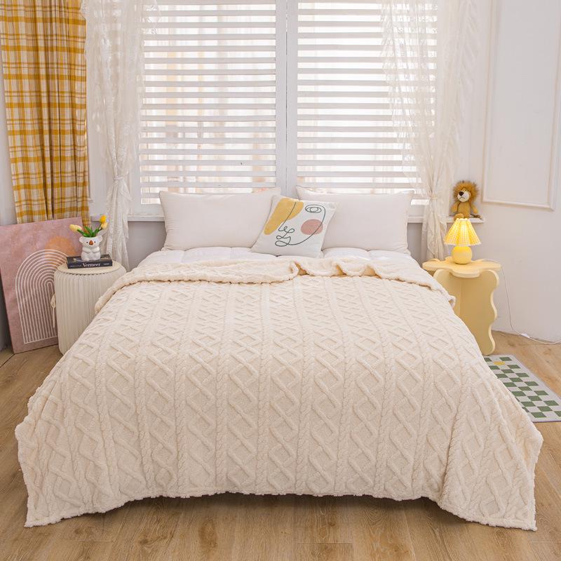 Taffeta Coral Fleece Flannel Blanket – Nap & Summer Air Conditioning Use, Perfect Gift, Small Size