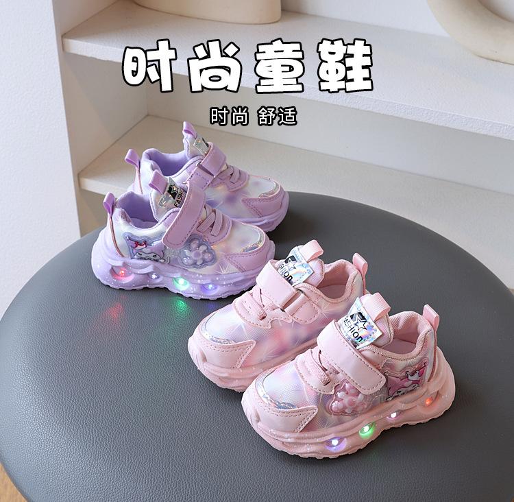 Girls Light Up Sneakers 1-3 Years Soft Sole Breathable Leather Toddler Shoes for Spring Autumn Casual Walking