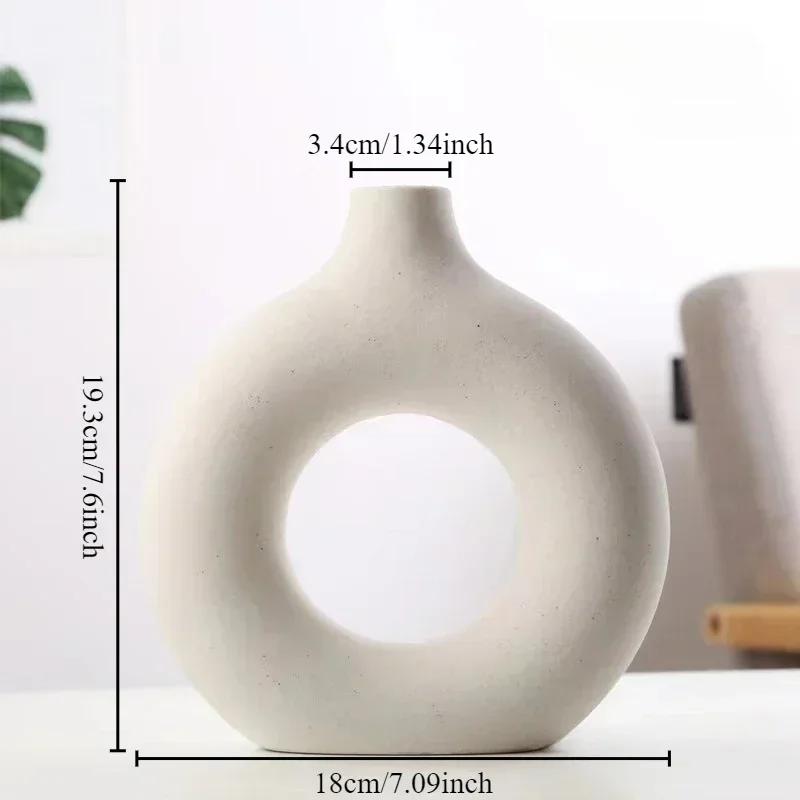 Creative Donut Shape Ceramic Vase Nordic White Circular Hollow Flower Vase Home Office Desktop Living Room Decoration Flower Pot