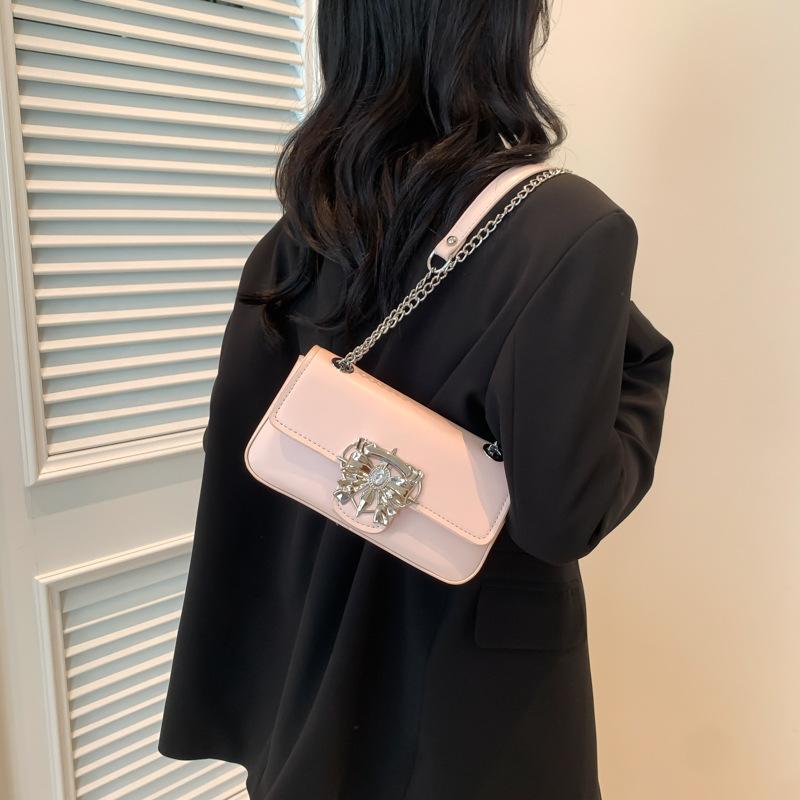 Niche Design Bag Women's 2025 New Fashion Shoulder Messenger Bag High-end Casual Simple Portable Small Square Bag