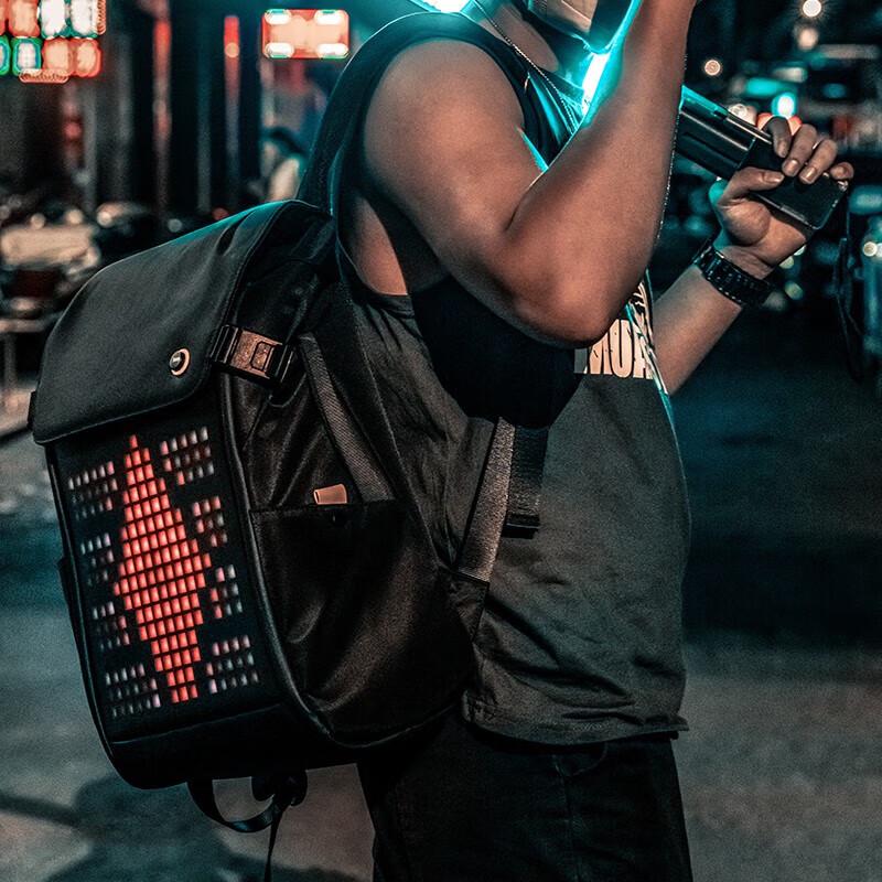 Умный рюкзак Divoom со светодиодным пиксельным экраном