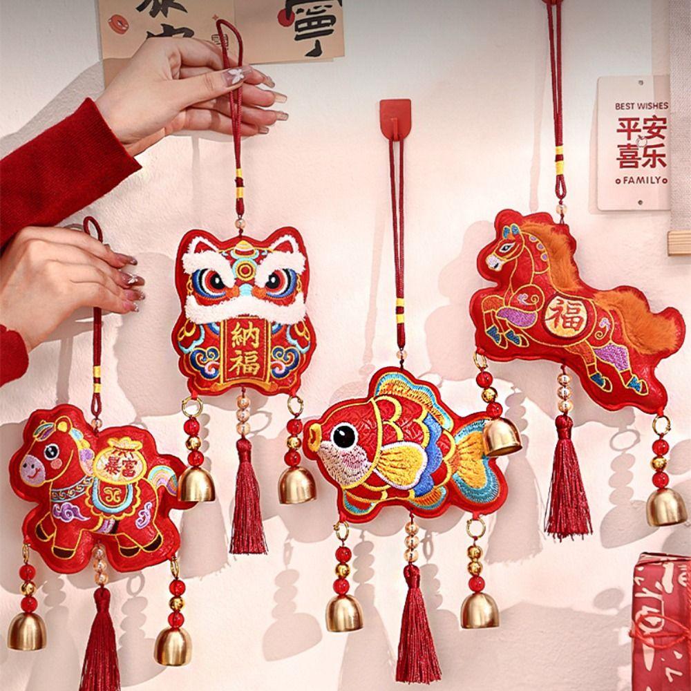 The God of Fortune Horse Pendant Embroidered 2026 Year of The Horse Year of The Horse Hanging Decoration Red Traditional