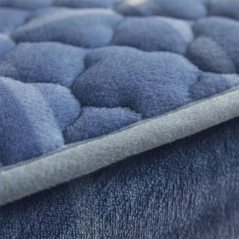 Soft Thicken Velvet Quilted Bed Pad Protector Cover Luxury Flannel Mattress Cover Winter Bed Cover Not Included Pillowcase