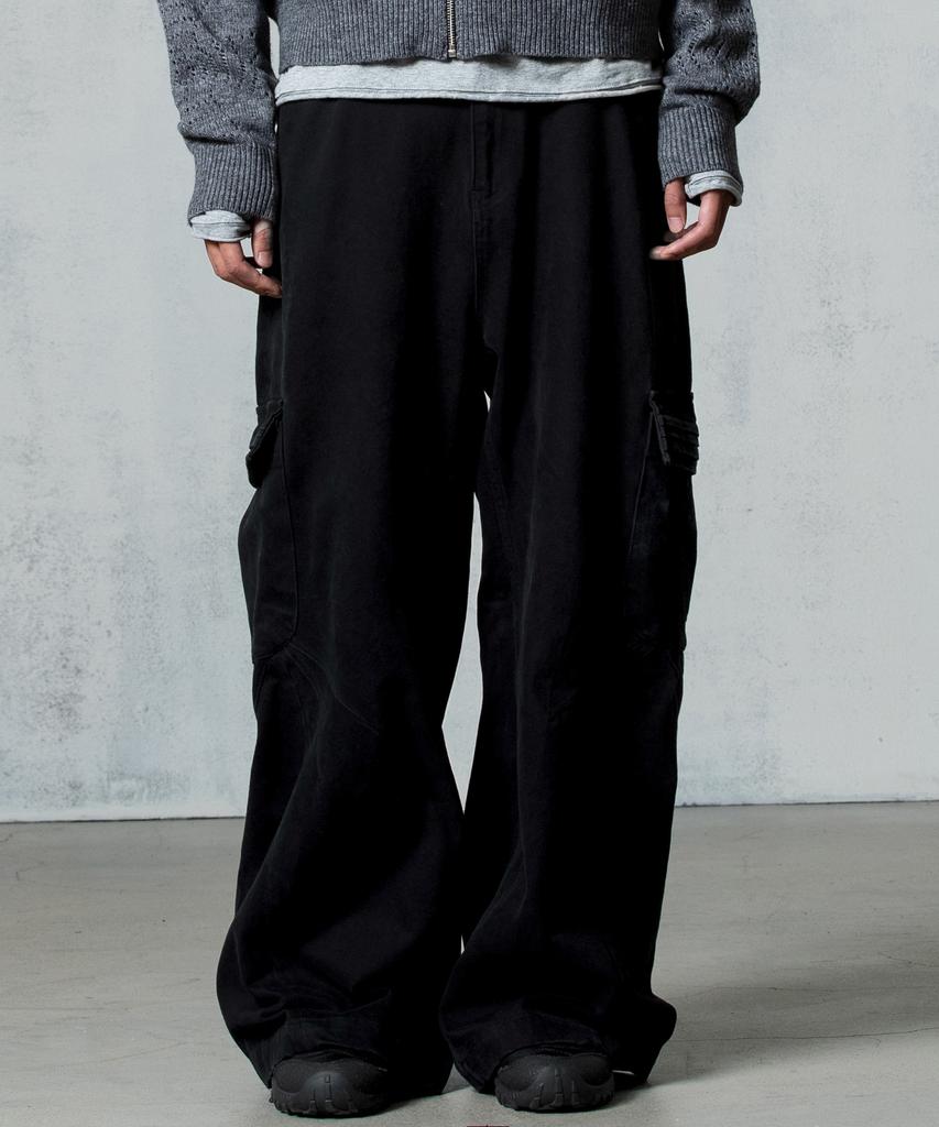 AREUBAN Veil Flare Cargo Pants_Veil Black