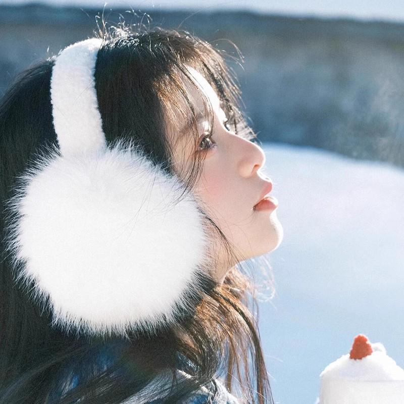 Northeast Women's Winter Warm White Plush Earmuffs - Cute, Versatile, and Anti-Freeze Ear Protection