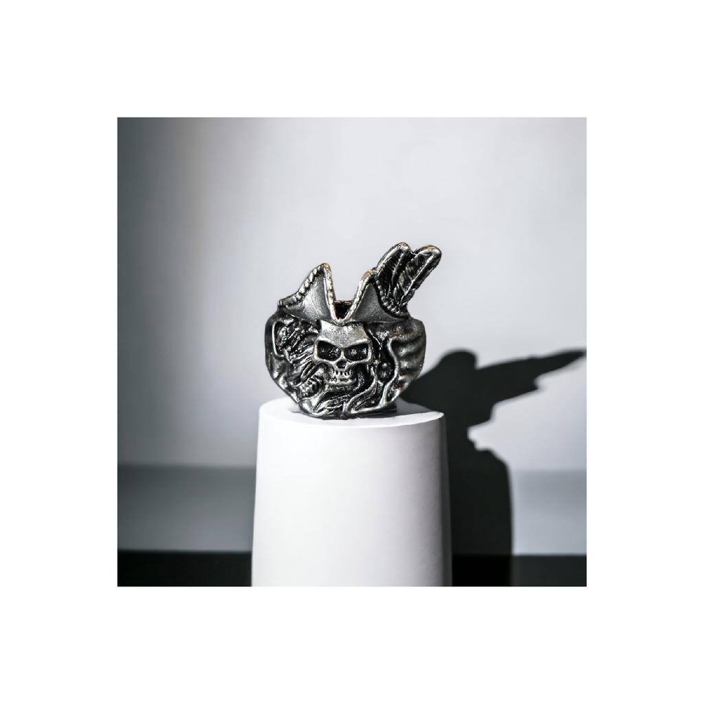 4 Pieces Silver Plated Adjustable Model Men's And Women's Pirate Ring Set