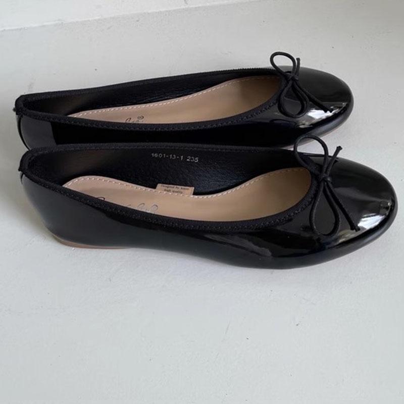 Fashion Footwear Fashion Butterfly-Knot Women Ballet Flats Dance Shoes Shallow Female Soft Round Toe Ladies Flats With Shoes Slides