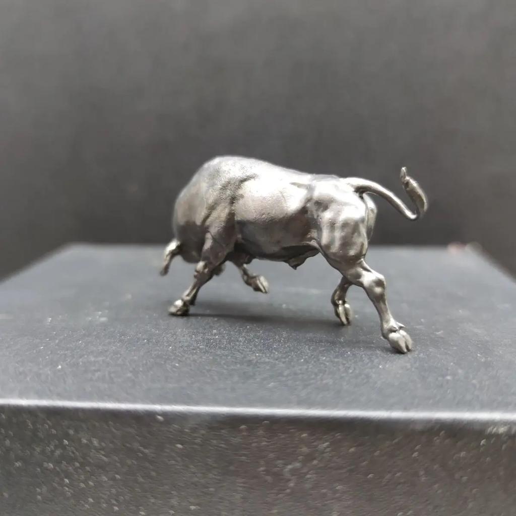 MINI Solid Pure Copper Ornament Bullish Lucky Cow 6cm Bull Wall Street Mascot Home Decor Desktop Crafts Sculpture Decoration