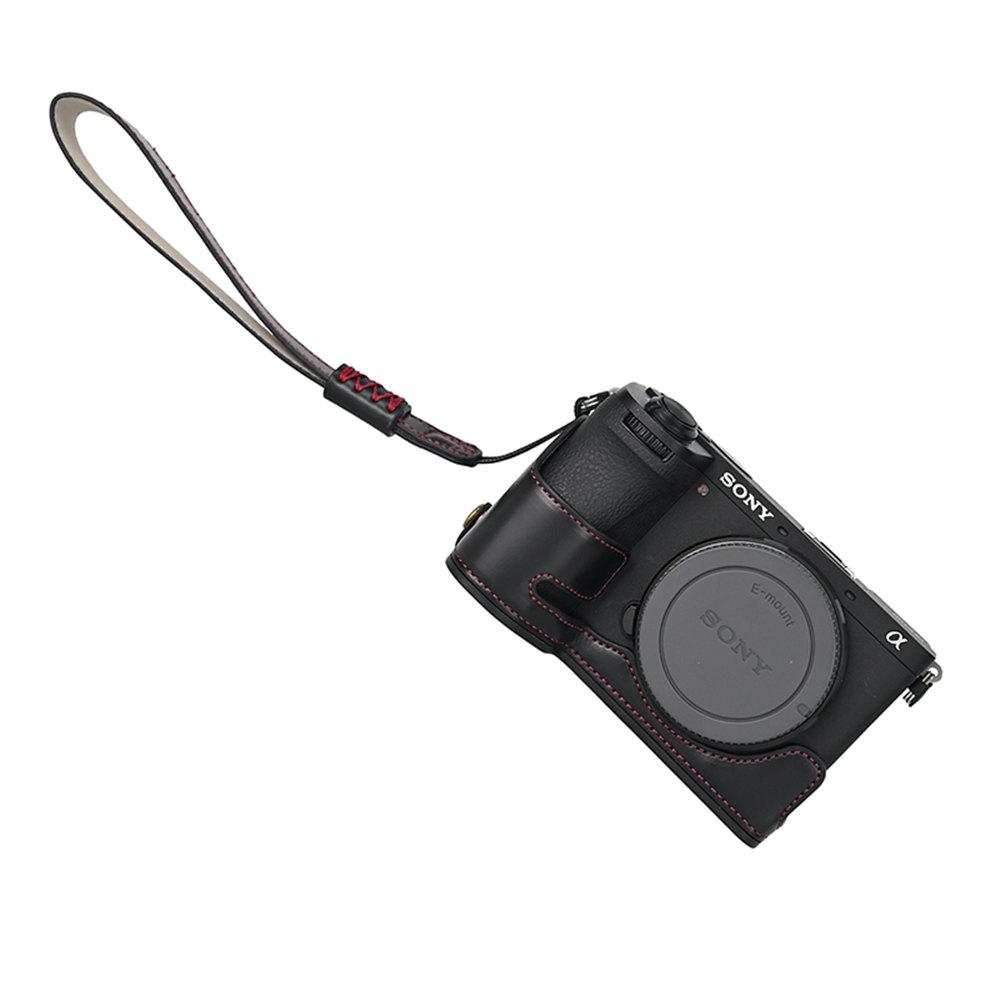 

A6700 Кожаная сумка для фотокамеры PU Получехол для Sony A6700 Alpha 6700 Отверстие для батареи Нижняя крышка с ремешком