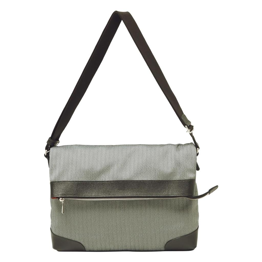 Takeo Kikuchi Third Shoulder Bag, A4 Size, Made in Japan, No. 723102, Black