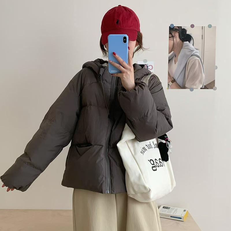 Winter down jacket women's short 2024 niche Korean hooded white duck down loose puff bread jacket tide
