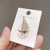 Navy Sailboat Small Pin for Fixing Clothes, Versatile and Exquisite Brooch, Women's Cardigan Suit Accessory