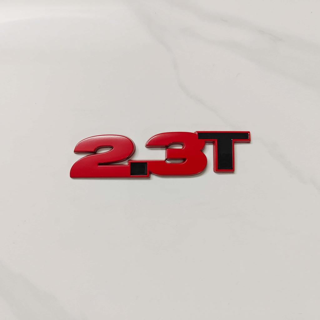 Autocollant Insigne Métallique 3D Badge 2.3T Cylindrée Emblème d'Aile Arrière pour GT Shelby