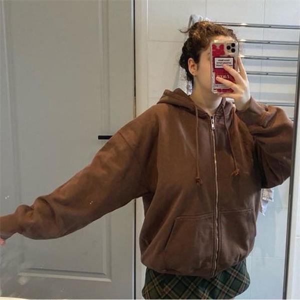 brown sweatshirt zip up