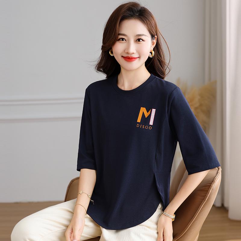 Simple Round Neck Short Sleeved Women's Summer Base T-shirt