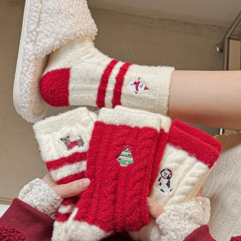 1/4 Pair Autumn Winter Christmas Pattern Mid-Tube Socks Christmas Tree Snowman Sausage Dog Embroidery Cotton Socks New Year Gift