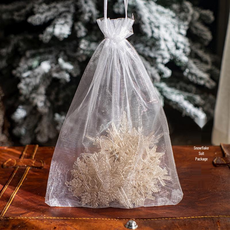 Snowflake Christmas Tree Ornaments: Festive Decorations & Gifts
