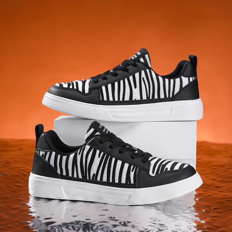 

New European size women s shoes, high-end comfortable, non-slip and wear-resistant, fashionable and versatile casual board shoes 42