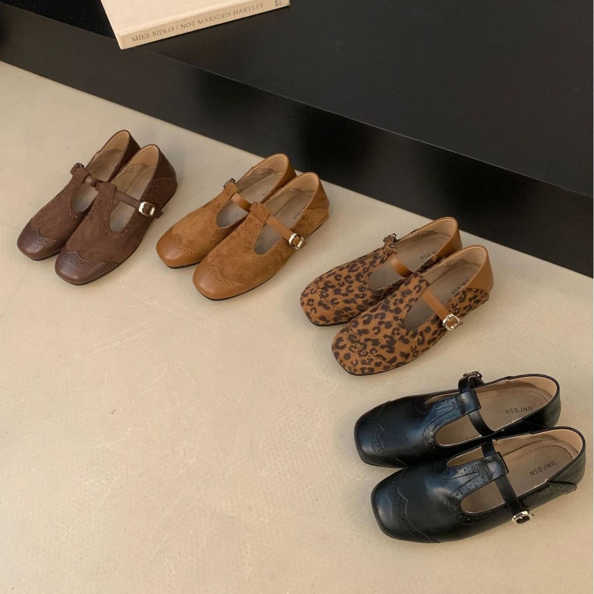 

2025 winter new one-word with leopard print suede engraved belt buckle soft sole inner height increase commuter work women s shoes 39 леопардовый