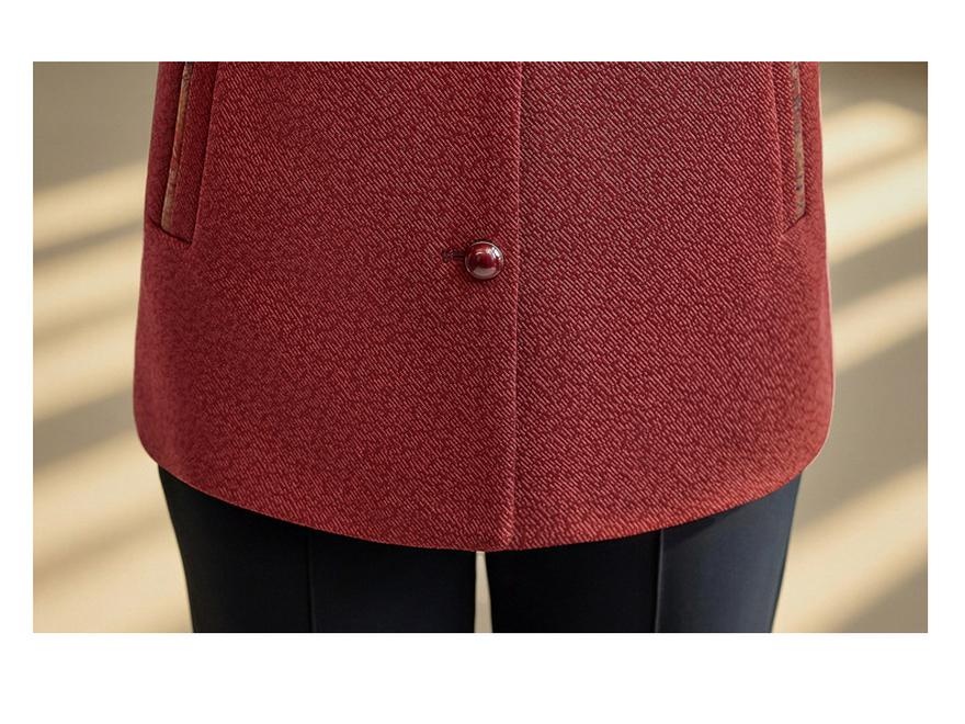 Spring Arrival: Chinese Style Embroidered Woolen Coat for Middle-Aged & Elderly Women - Loose, Stylish Cardigan