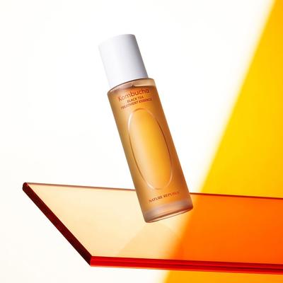 טיפוח פנים – סרומים ותמציות מזינות לפנים