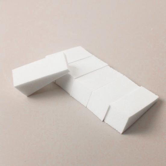 50Pcs Makeup Wedges Sponge Set Latex Free Foam Blenders for Powder Liquid Makeup Nail Art Tools for Coloring Painting