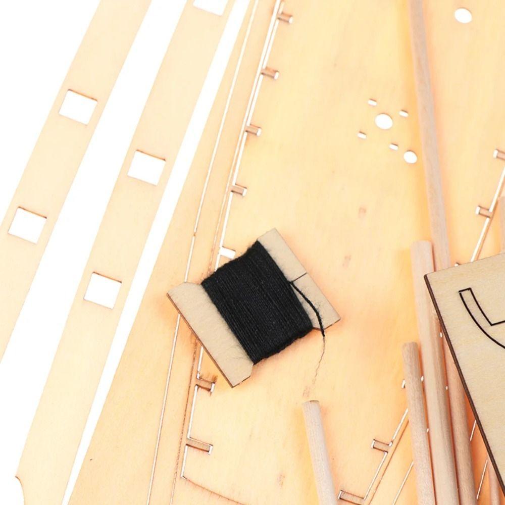 Ancient Sailboat Boat Assembly Toy 1:100 Scale Wooden Sailing Boat Desktop Ornament